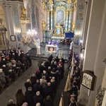 Między ołtarzem a Solidarnością