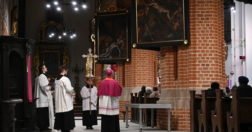 Dzień modlitwy i solidarności ze skrzywdzonymi