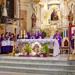 Kościół św. Macieja w Andrychowie. Modlitwa za osoby skrzywdzone wykorzystaniem seksualnym