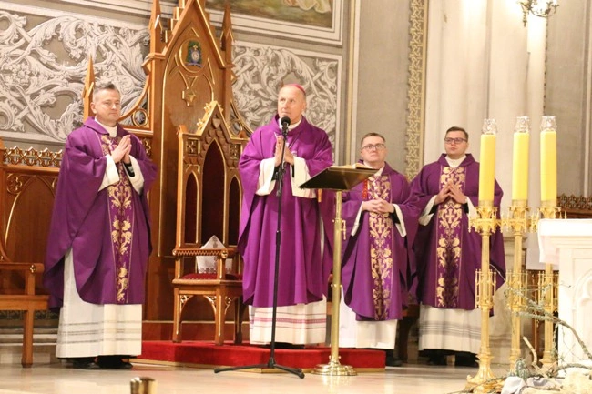 Modlitwa za osoby skrzywdzone