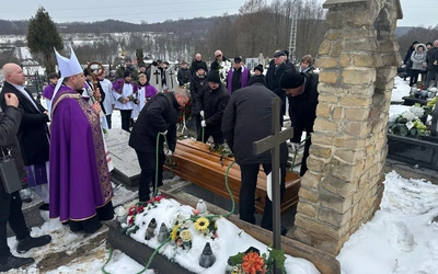 Pogrzeb ks. Kazimierza Piwowarczyka