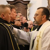 Płock. Miłosierdzie i krzyż papieskich rycerzy