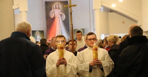 Płock. Zobaczyć twarz i serce Jezusa