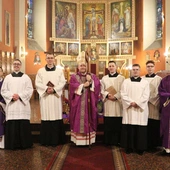 W drodze do kapłaństwa otrzymali posługi lektoratu i akolitatu