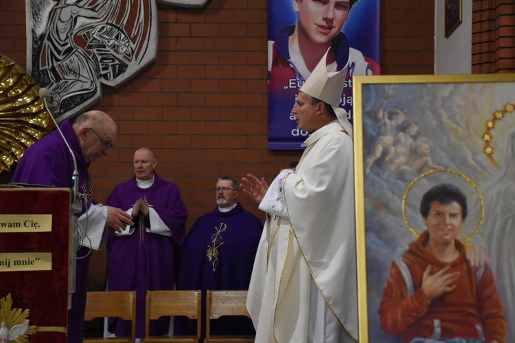 Wprowadzenie relikwii św. Carlo Acutisa