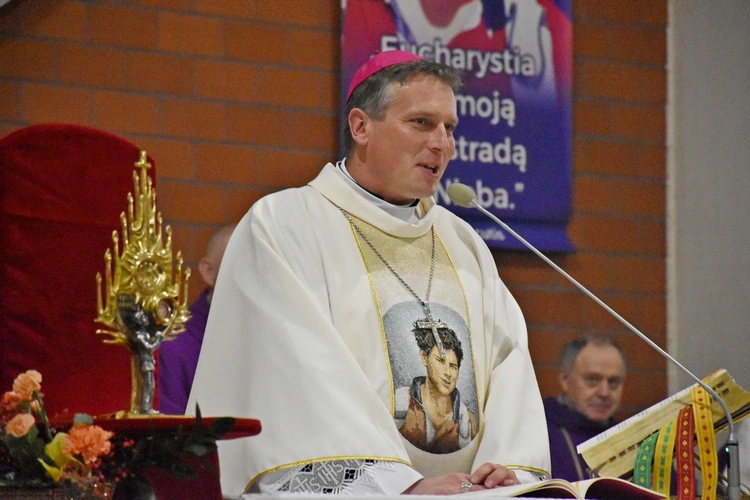 Wprowadzenie relikwii św. Carlo Acutisa
