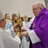 Relikwie św. Carla Acutisa wprowadzone