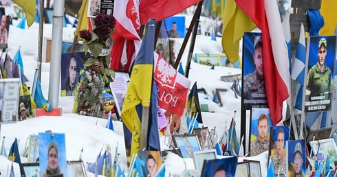 Ukraina: Delegacje z wielu państw przybyły do Kijowa 