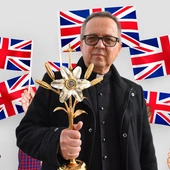 Karolina wyrusza do Anglii