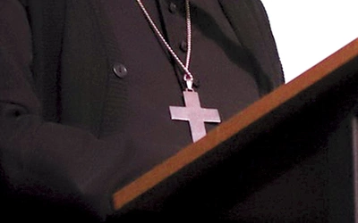 Bp Dziuba w swoim artykule opisał wizyty kardynała Wyszyńskiego w mieście. 