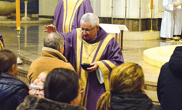Eucharystii przewodniczył bp Adam Wodarczyk.