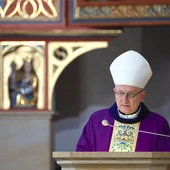 Bp Zadarko przewodniczył Mszy św. w katedrze. 