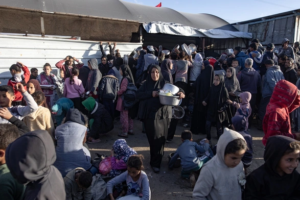 Przy charytatywnej kuchni w Strefie Gazy