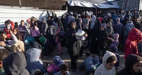 Przy charytatywnej kuchni w Strefie Gazy