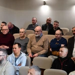 Kurs dla przyszłych nadzwyczajnych szafarzy Komunii Świętej