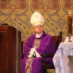 Pomogą rozdawać Komunię Świętą