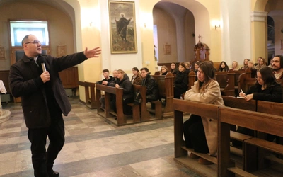 O fotografowaniu i filmowaniu w kościele