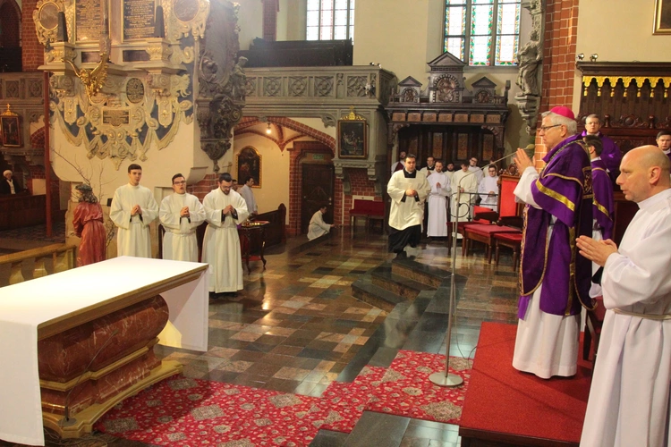 Akolitat - etap formacji