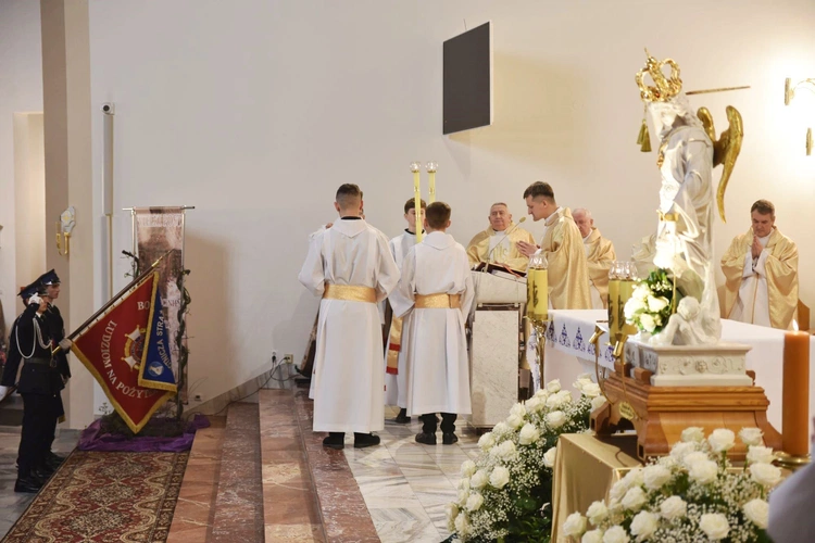 Św. Michał Archanioł w Długołęce-Świerkli
