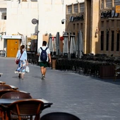 Opustoszałe ulice w stolicy Kataru, Dosze