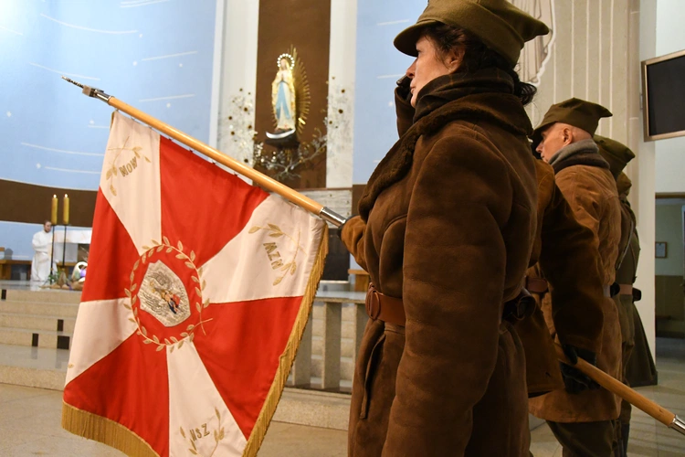 Tablicy ku czci żołnierzy 11 Grupy Operacyjnej NSZ