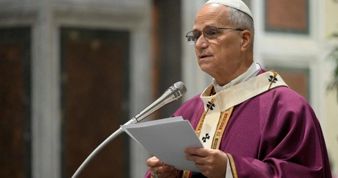 Papież do teologów: Wypłyńcie na głębię. Teologia ma służyć misji, nie tylko akademii