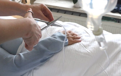 Śmierć „tego samego dnia”. Kanadyjski raport o granicach „pomocy w umieraniu”