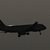 Trwają uderzenia na Iran; Trump odrzuca rozmowy; Izrael atakuje Hezbollah w Libanie