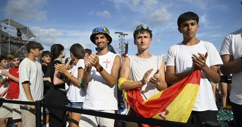 Australia: przebudzenie religijne młodych mężczyzn