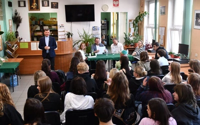 Debata walentykowa KSM tym razem o pragnieniach kobiet i męskich lękach