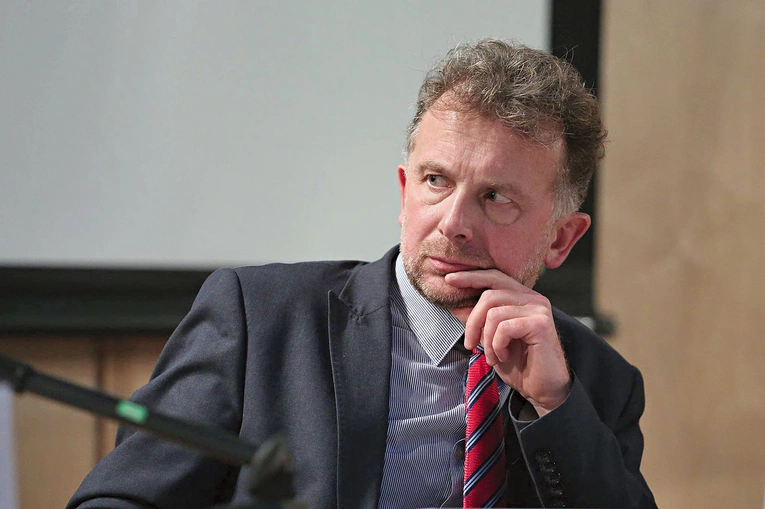 „To nie ta Unia, do której wstępowaliśmy”. Prof. Kamiński o sporze wokół pieniędzy z UE