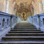 Stopnie, które prowadzą do prawdy. Święte Schody w Sośnicy