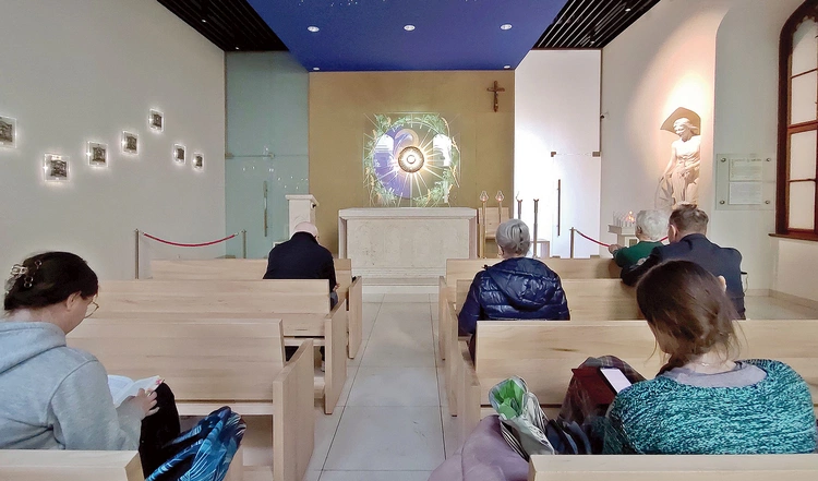 Kaplica  pw. św. Katarzyny Aleksandryjskiej przyciąga  nie tylko podróżnych,  ale też mieszkańców Wrocławia.