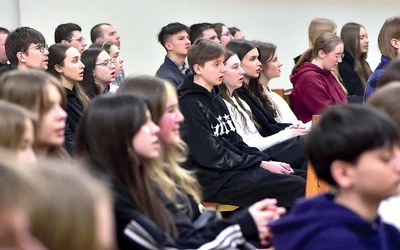 Do seminarium na DWM przyjechało prawie 300 młodych. – Przyjeżdżam na te spotkania dla siebie, dla Pana Boga i dla ludzi – podkreślał Michał Kasprzyk z Dywit.