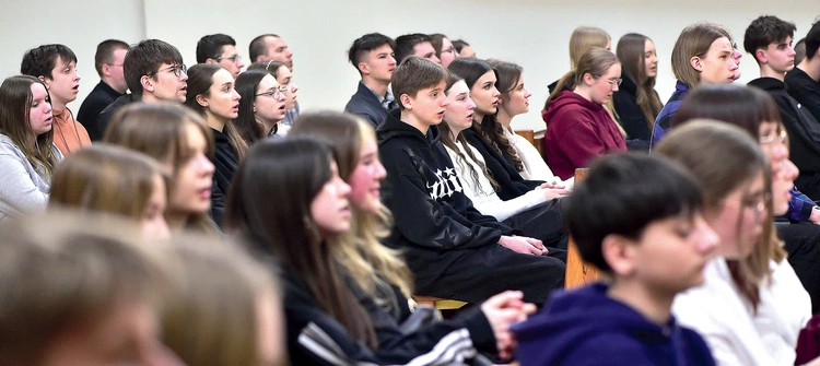 Do seminarium na DWM przyjechało prawie 300 młodych. – Przyjeżdżam na te spotkania dla siebie, dla Pana Boga i dla ludzi – podkreślał Michał Kasprzyk z Dywit.