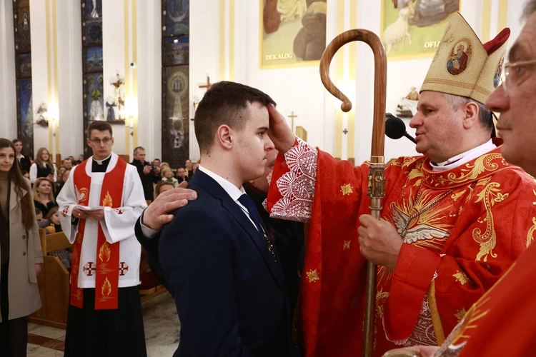 Bierzmowanie w Łukowicy