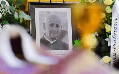 Msza św. pogrzebowa w intencji śp. ks. Dyzmy Wyrostka