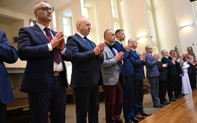 Nie kolejni funkcyjni