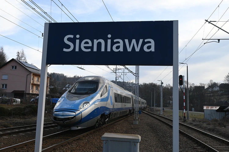 Parowóz nie tylko dla dam 