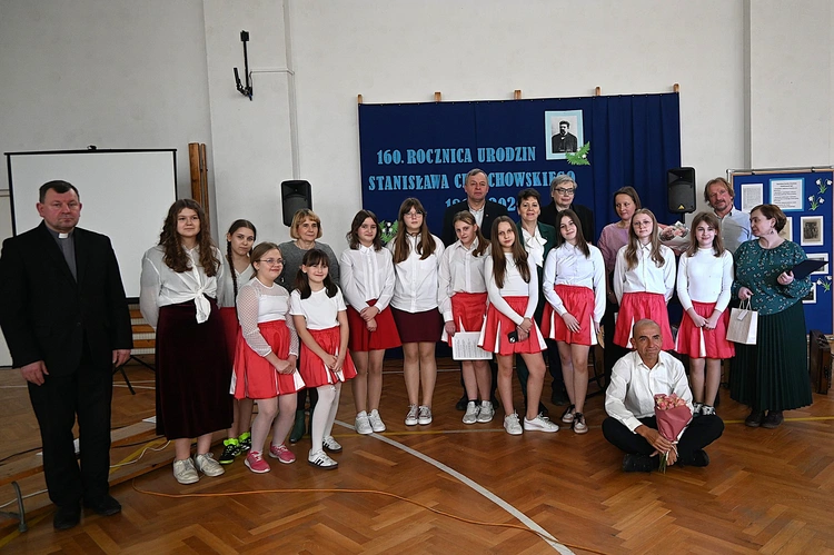 Czernice Borowe. Upamiętnienie Stanisława Chełchowskiego