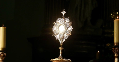 24 godziny dla Pana: kościoły otwarte na modlitwę 13 i 14 marca