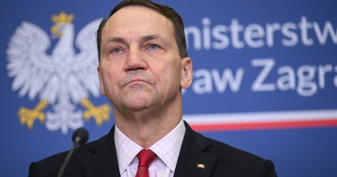 Szef MSZ za możliwością opłat za powrót rządowymi samolotami z miejsc objętych wcześniej ostrzeżeniami