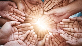 Jałmużna – najlepsza transakcja. Dlaczego wymaga odwagi?