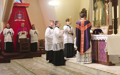 Uroczystość odbyła się w Kaplicy Miłosierdzia Bożego w parafii Matki Bożej Królowej Polski w Elblągu.