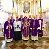 Obrzęd sprawował w czasie uroczystej Mszy bp Artur Miziński. 