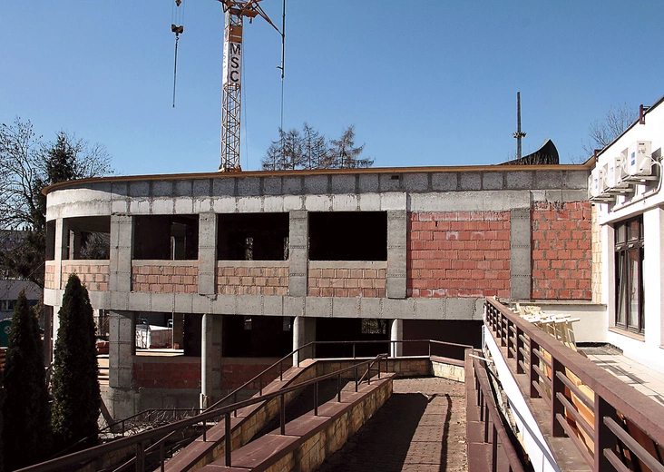 Jolanta Stokłosa we wrześniu 2023 r. została uhonorowana tytułem Miłosiernego Samarytanina za całokształt swojej działalności. Laureaci tego wyróżnienia często mówią, że muszą zrobić coś jeszcze. Dla pani prezes tym czymś stało się Centrum Opieki Dziennej dla Chorych i Seniorów. Hospicjum można wspierać przez cały rok, wrzucając datek do wirtualnej puszki na www.hospicjum.krakow.pl. Tradycyjne puszki spotkamy np. w Niedzielę Palmową przy bazylice dominikanów. 