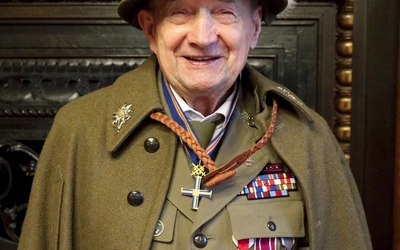  Walka o dobre imię bohatera Armii Krajowej stała się sprawdzianem tego, jak lokalna wspólnota rozumie własne dzieje.