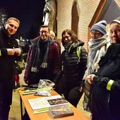 Kilometry w ciszy - nocna Droga Krzyżowa ulicami Przymorza, Oliwy i Sopotu