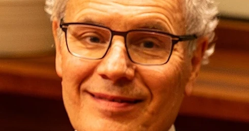 Noblista prof. Victor Ambros niedługo będzie formalnie Polakiem