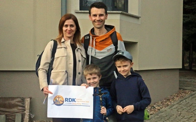 Rodzinna Droga Krzyżowa w Brzegu Dolnym - to był strzał w dziesiątkę!